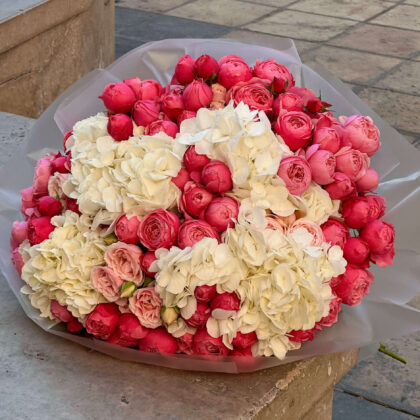 Ծաղկեփունջ "Pink & White"
